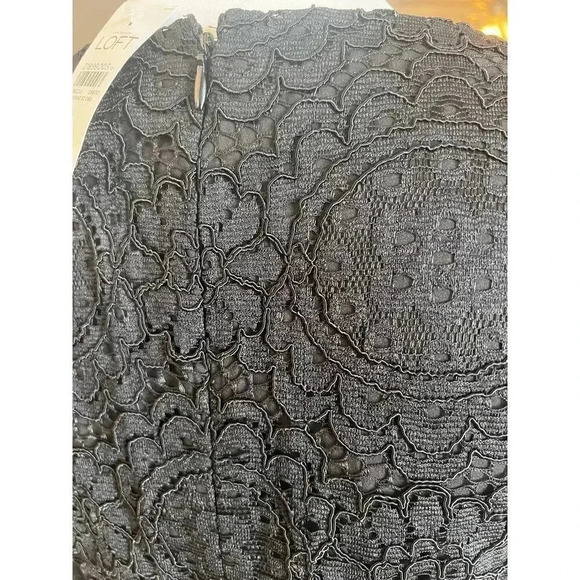 the Loft NWT lace lined pencil dress size 6 - Picture 4 of 7